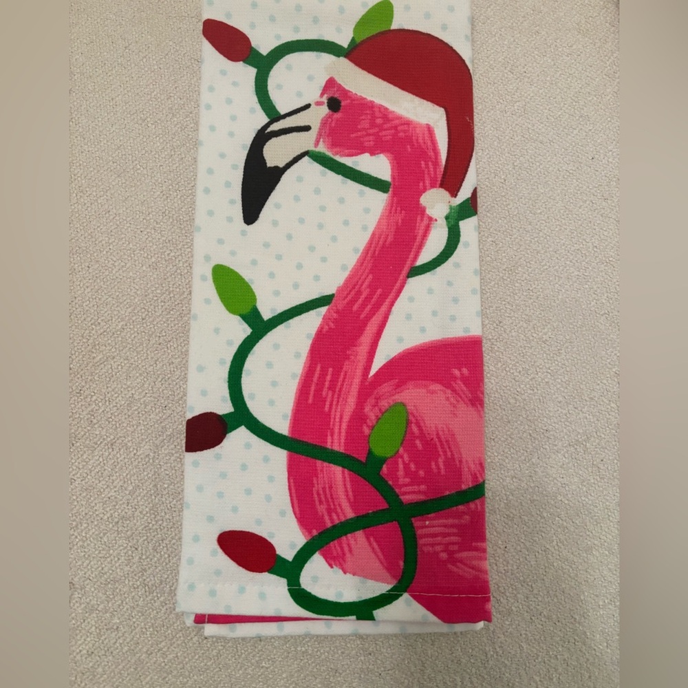 Cynthia Rowley Dish Kitchen Hand Towels Christmas Flamingo Santa Hat